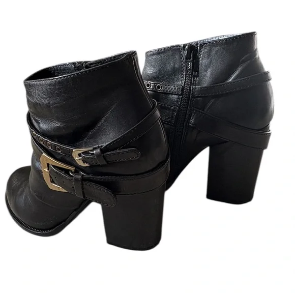 PRIMADONNA Italian Black Leather Ankle Boots with Gold Buckle - Picture 3 of 5